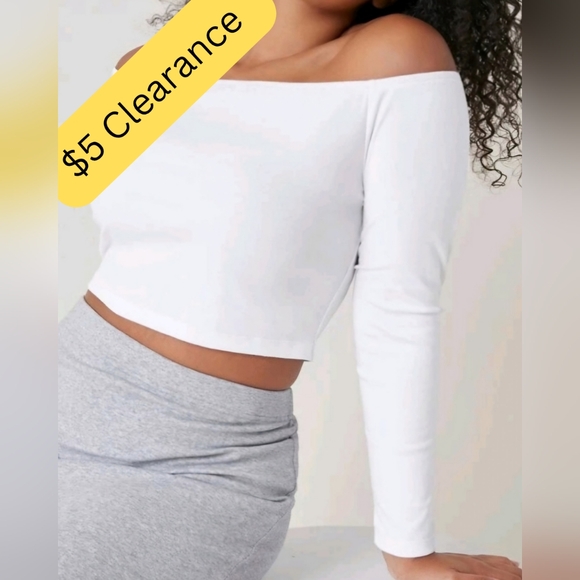 SHEIN Tops - NWOT Shein Off Shoulder Crop Top, Size 2XL